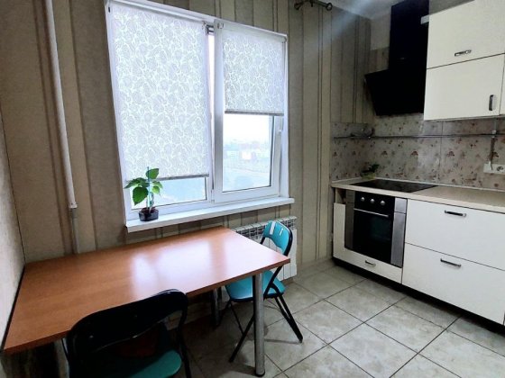 Продаж 2к квартири з ремонтом, Лятошинського 18 Голосіївський р-н, массив Теремки-2, Правий берег Київ