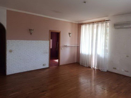 Продаж 1-к квартири вул. Уманська вул. 37 Солом'янський район Київ