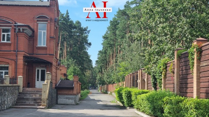 Без комісії! Продаж ділянки 15 соток в смт. Козин, поруч готель та КМ Сосновий бір, ліс, фасад - фото 1