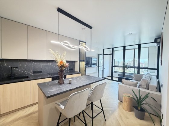 Продаж 1-кімнатної квартири в ЖК «Варшавський-2», вул. Родини Крістерів, 16 Київ