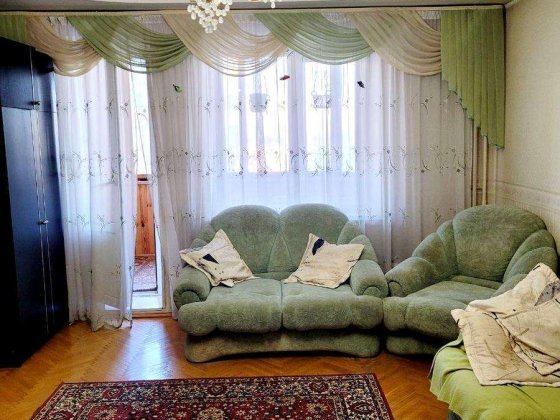 Продаж 4-к квартири просп.Червоної калини 72 Киев