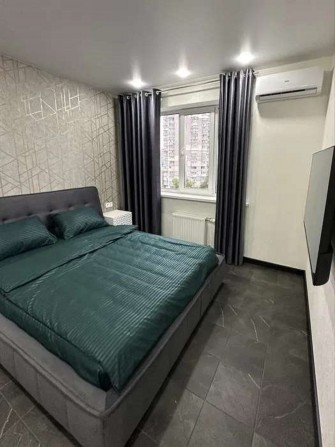 Продаж 1-к квартири проспект Оболонський 1 - фото 1