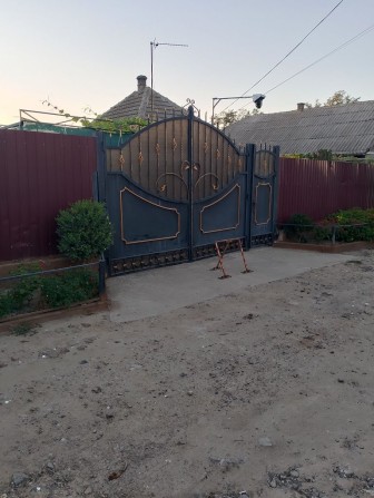 Продам дом раён Переможное - фото 1