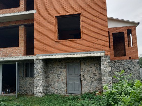 Продам дом на Дачном Охтирка