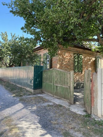 Продам частный дом в г. Александрия - фото 1