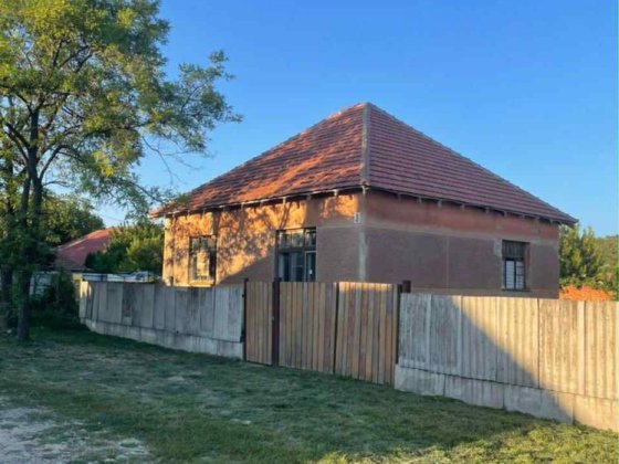 Продається  будинок Берегове