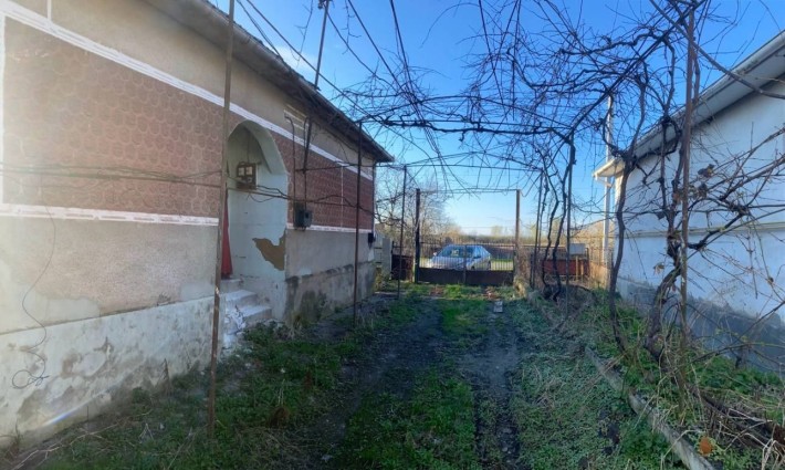 Продається будинок в селі Бадів Берегівського району. - фото 1