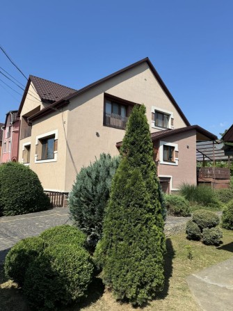 Чудовий будинок м.Берегово вул.Виноградна 180 кв. 8 сот Термальні Води - фото 1