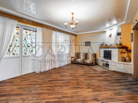 Продаж Будинок Авторський ремонт Родинний затишок Будували під себе Васильков