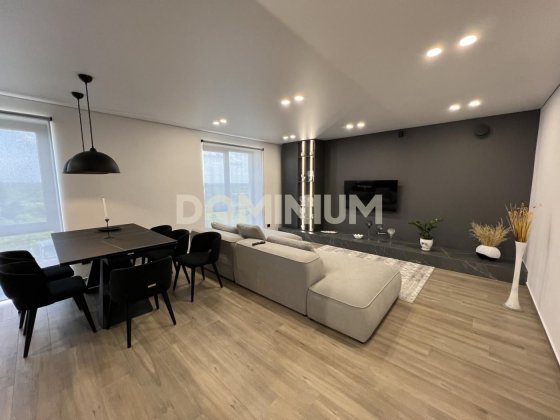 Продається сучасний котедж у м.Виноградів Виноградов