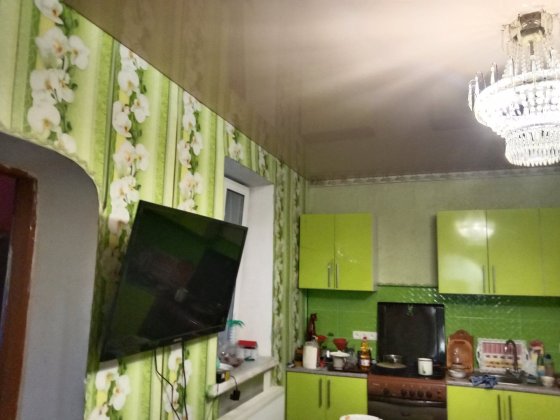 Дом в Романково ремонт, удобства в доме, гараж Кам'янське