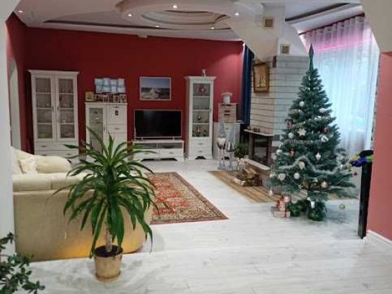 Двоповерховий будинок Боярка, центр, без комісії для покупця Боярка