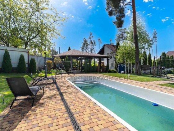 Продаж Будинок 209м2 15 соток Бассейн  Барбекю Сонячні панелі + Газ Васильків