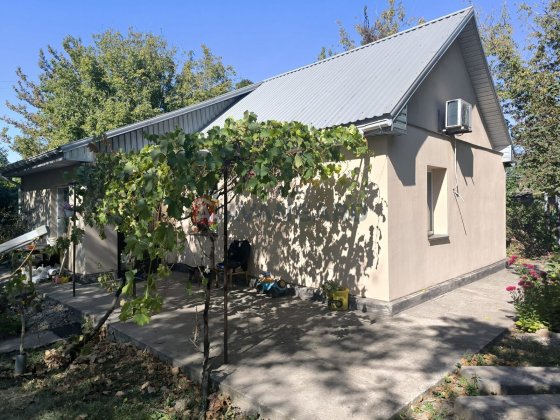 У продажу будинок. Черемушки Кам'янське