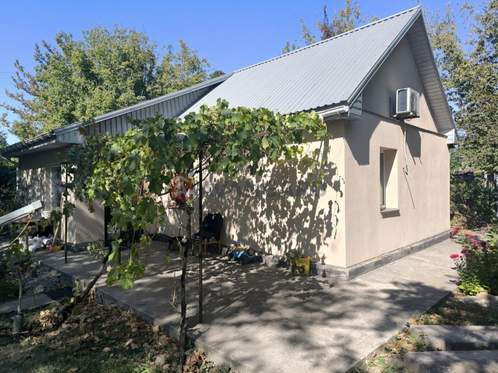 У продажу будинок. Черемушки - фото 1