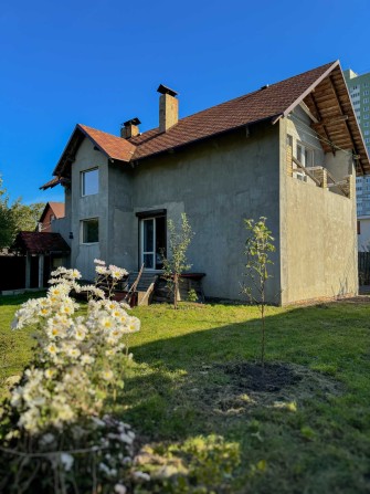 Котедж у Вишгороді на продаж або обмін - фото 1