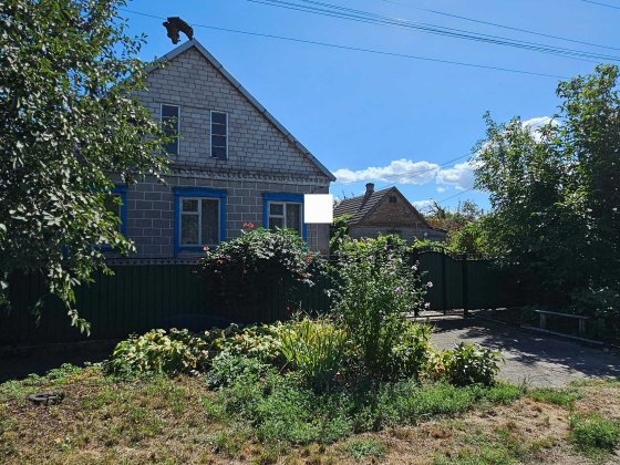 Продам Дом с АГО + участок 4 сотки Кам'янське