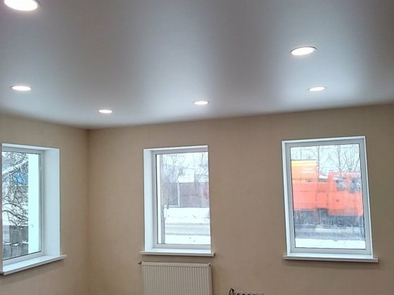 Терміново! Продається півбудинку з  новим ремонтом 80 кв. м Глухів