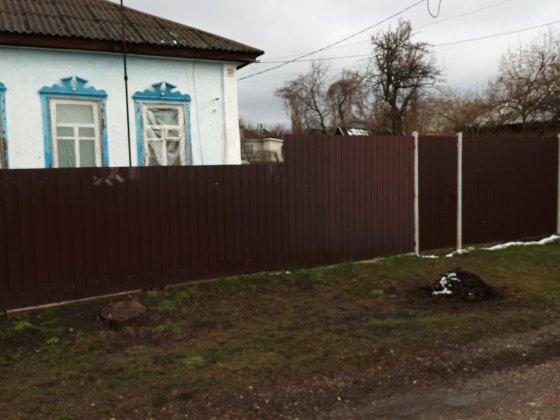 Приватний будинок 
Б Глухів