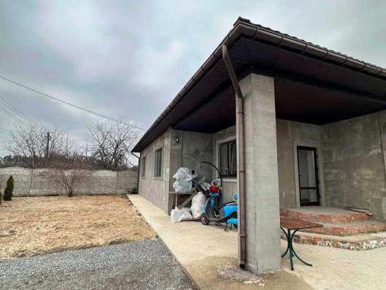 Продам сучасний  цегляний будинок 130м2 Дергачі