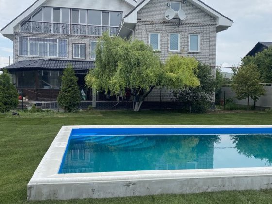 Дом В элитном районе Куриловке Кам'янське