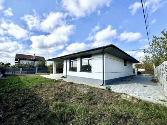 Одноповерховий будинок у Гостомелі, 5 соток, з чистовою Гостомель