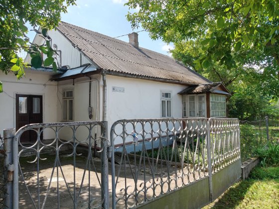 Будинок з усіма зручностями в районі "Велеса" Дубно