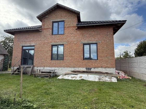 Просторий будинок м.Дубно/р-н М'ясокомбінату Дубно