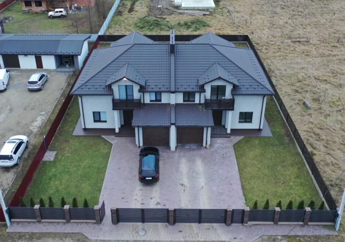 Половина котеджу-дуплекс - фото 1