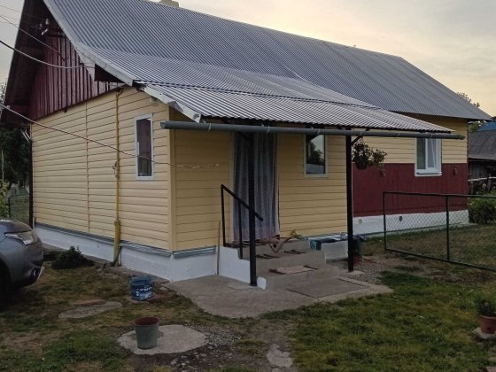 Продається будинок  в центрі  с. Летня Дрогобыч