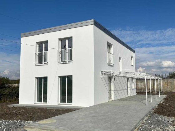 Новозбудований будинок, 150кв.м., 6 сотих (готовий до заселення) Дрогобыч