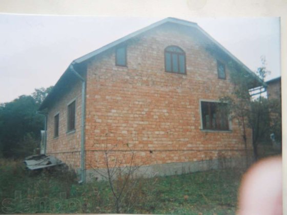 Продам будинок з ділянкою. Дрогобыч