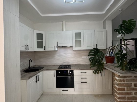 Продам классный дом в тихом районе с новым ремонтом!!!