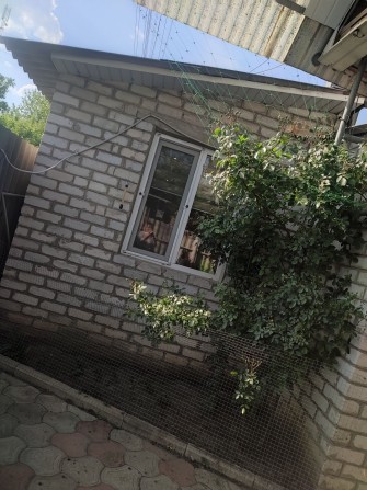 Продам  частину будинку  з меблями - фото 1