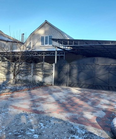 Продам будинок ,в м.Ізюм ,провулок Сосновий,29 - фото 1