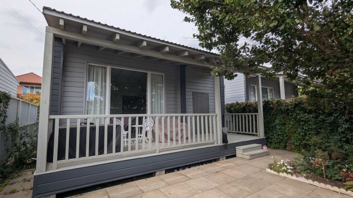 Дохідна приморська дача передмістя Чорноморська - фото 1