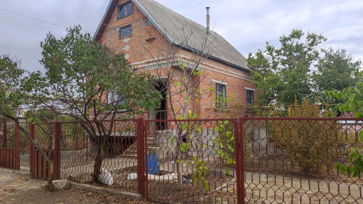 Продається добротний житловий будинок - фото 1