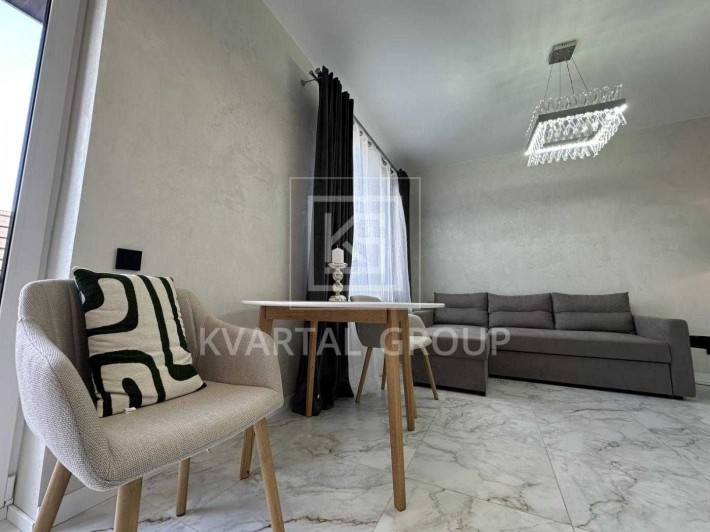 Продаж одноповерхового таунхаусу з власним двориком та паркомісцем. - фото 1