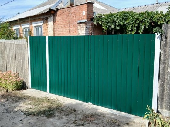 Продам будинок в центрі міста (район центральної лікарні) Ізюм