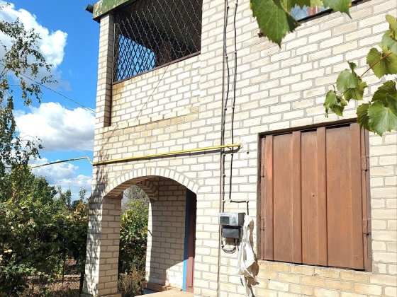 Продам дом у озера