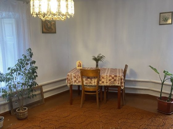 Продается полдома, в/у, участок 3 сотки-ул.З.Козаков