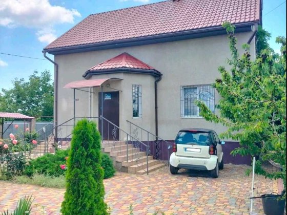 Продам дом в пригороде Черноморска !!!