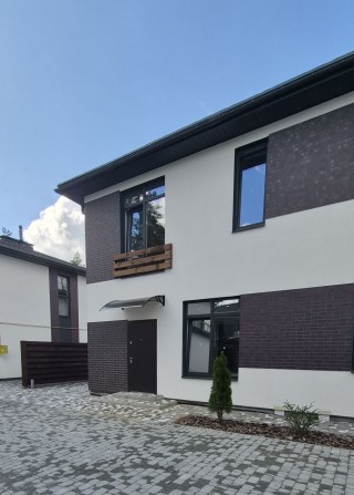 Готовий дуплекс! Держ.програми. Гостомель, серед сосен - фото 1