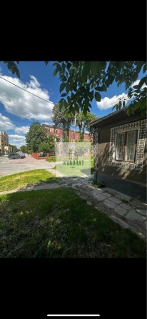 Продам частину будинку під бізнес - фото 1