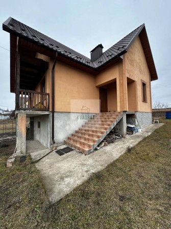 Продам просторий будинок у місті - фото 1