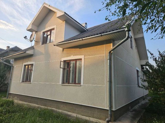 Будинок житловий на ділянці 7 сот район ОККО м.Коломия Коломия