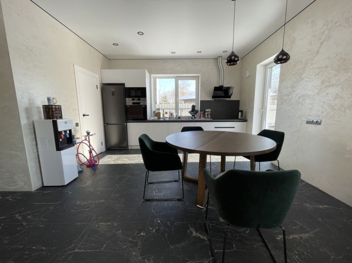 Будинок з ремонтом ! 110 кв.м 6 соток землі ! Розстрочка ! Сертифікат - фото 1