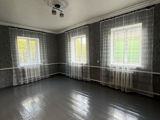 Продам частину будинку Коростень