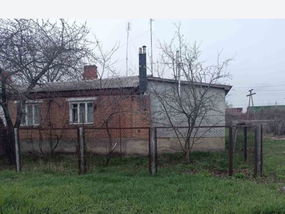 Продам дом м.Берестин , район ЖД Берестин