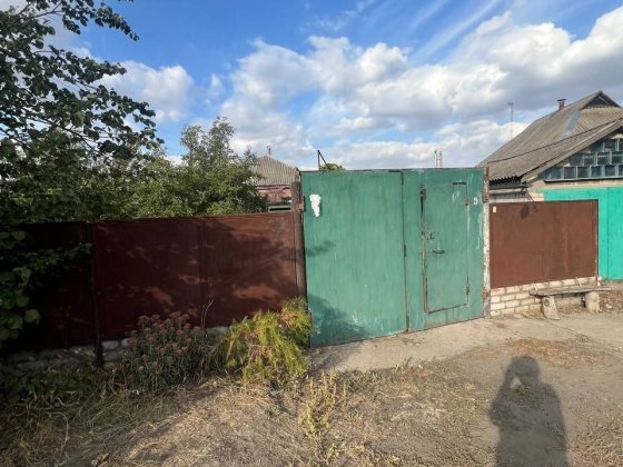 Продам газифікований та твердотоплевний будинок в місті Лозова (Авилів Лозова